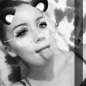 Meet your Posher, Shayna